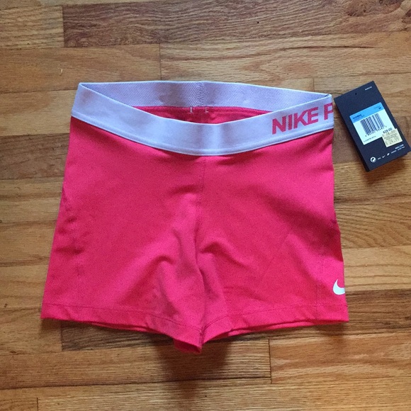 Nike Pants - 🆕Nike running shorts